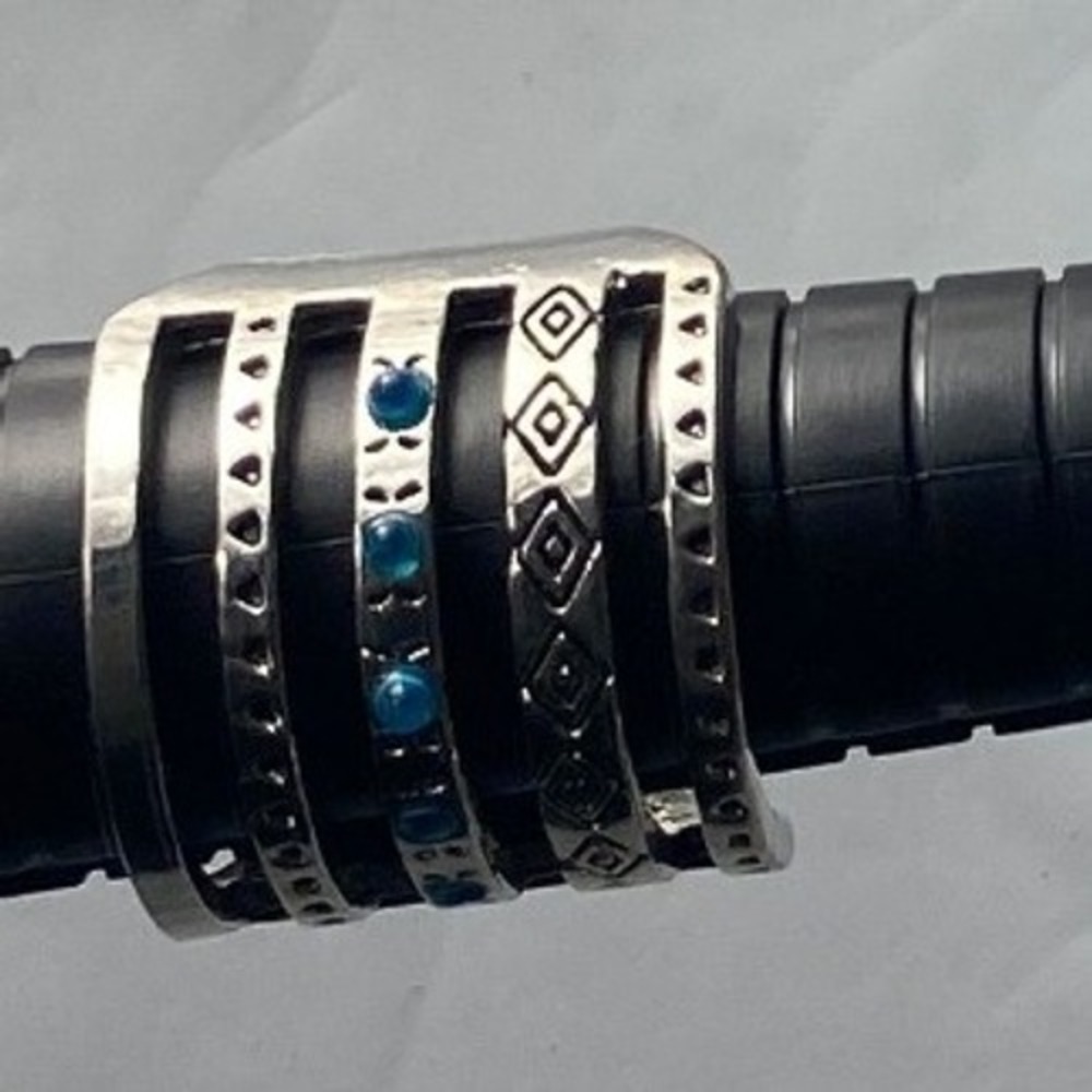 Womens Silver Tone Stackable Rings Blue Crystal Geometric Pattern